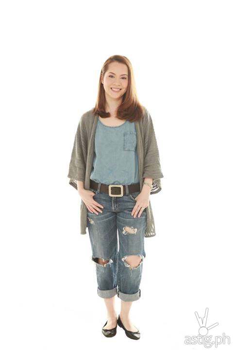 Shiela Valderrama who plays the role of Dani's mom