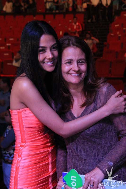 Vanessa Matsunaga and mother Geralda Maria