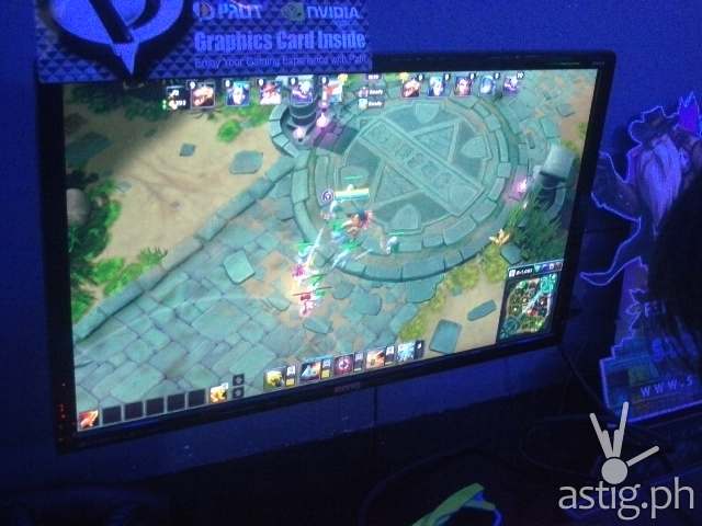 Strife Open Beta in-game screenshot