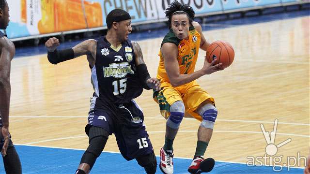 NU Bulldogs vs FEU Tamaraws UAAP finals (Rappler)