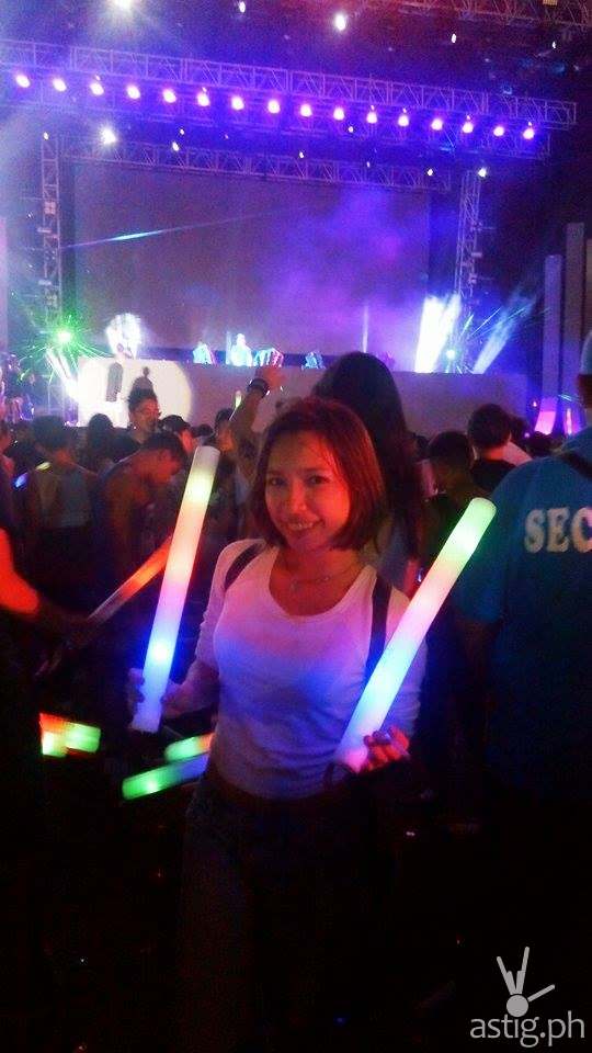 Love these rainbow glowsticks!