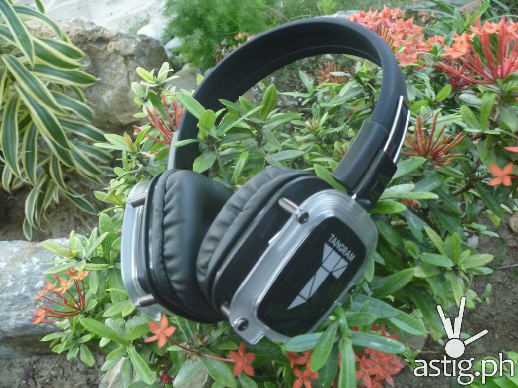 Tangram silent disco headphones