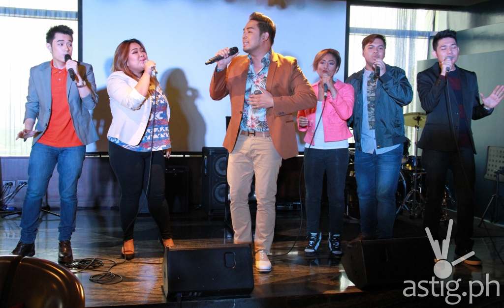 Jed Madela performing Celine Dion's That's The Way It Is with 5thGen