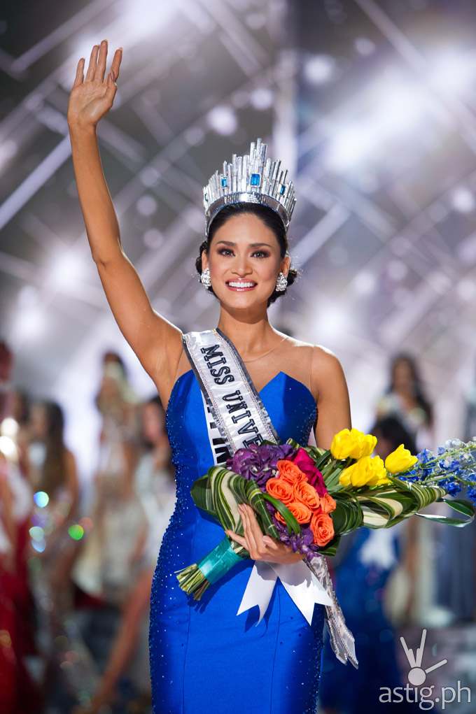 Pia Alonzo Wurtzbach, Miss Philippines 2015 is crowned the winner at the conclusion of The 2015 MISS UNIVERSE® Telecast airing live from Planet Hollywood Resort & Casino on FOX Sunday, December 20. HO/The Miss Universe Organization
