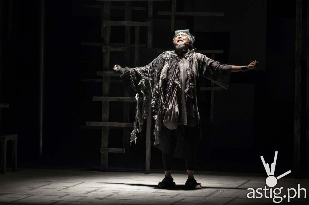 3 Stars and a Sun by PETA (photo: Jude Bautista / Raffy Yllana)