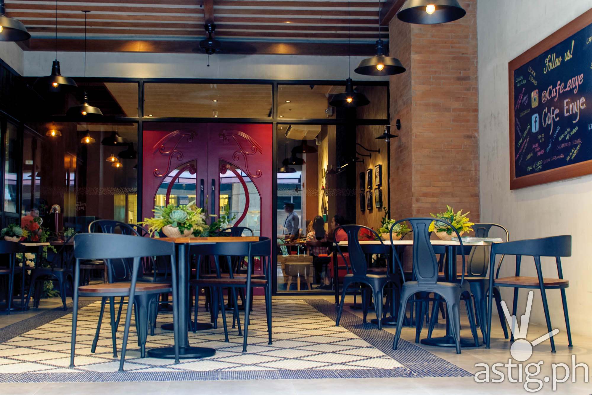 Café Enye Eastwood Libis Quezon City (11)