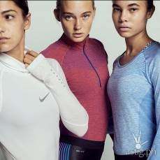 NIKE DRI-FIT KNIT HALF-ZIP