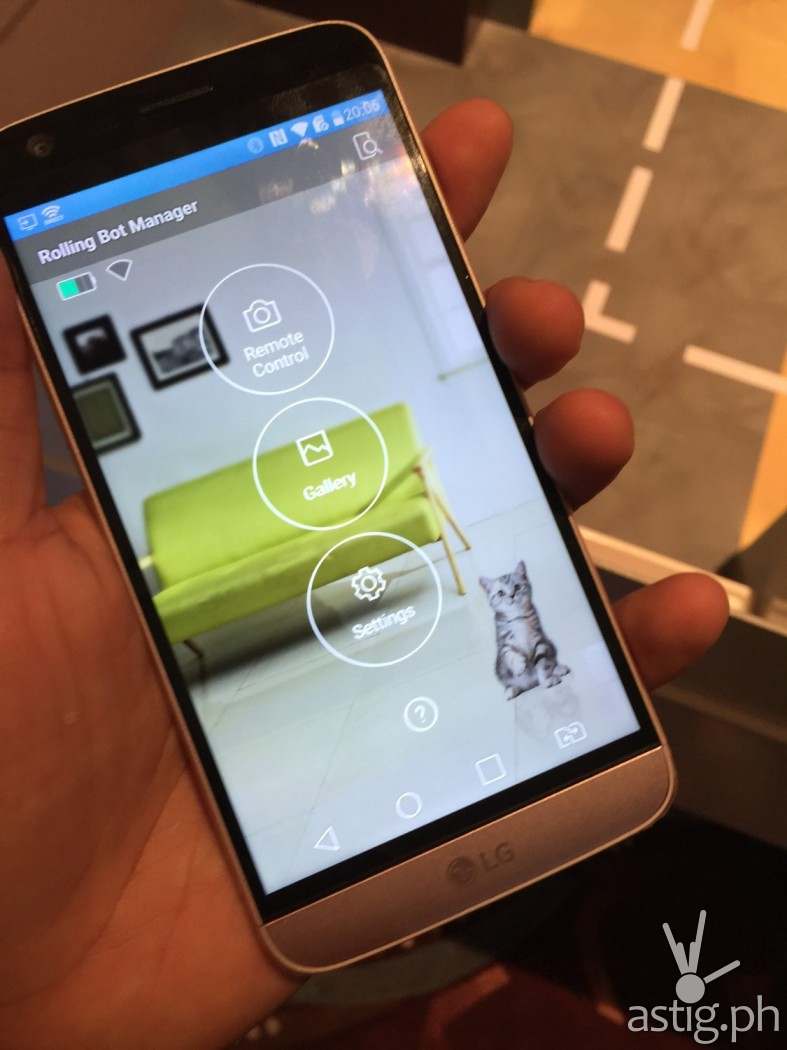 You can control the rolling bot using from your smartphone!