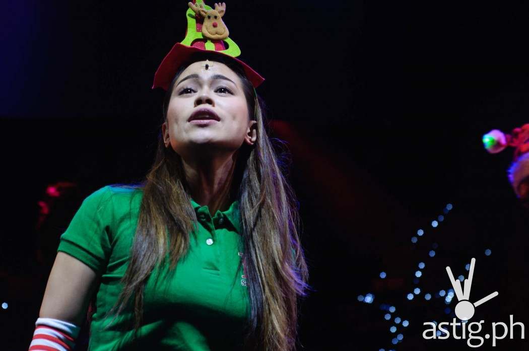 Tanya Manalang can easily belt out high notes as Aileen in Rak of Aegis, having performed the role of Kim in Miss Saigon