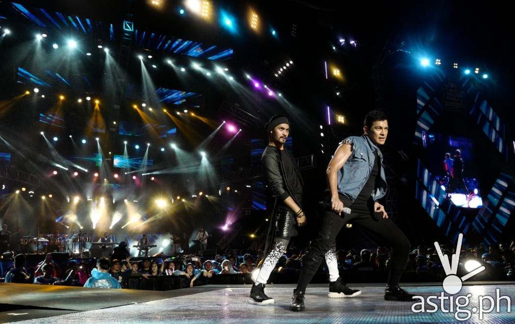 Gary V Feat. Gab Valenciano perform at MTV Music Evolution Manila 2016 on 24 Jun Pic 9(Credit- MTV Asia&Kristian Dowling)