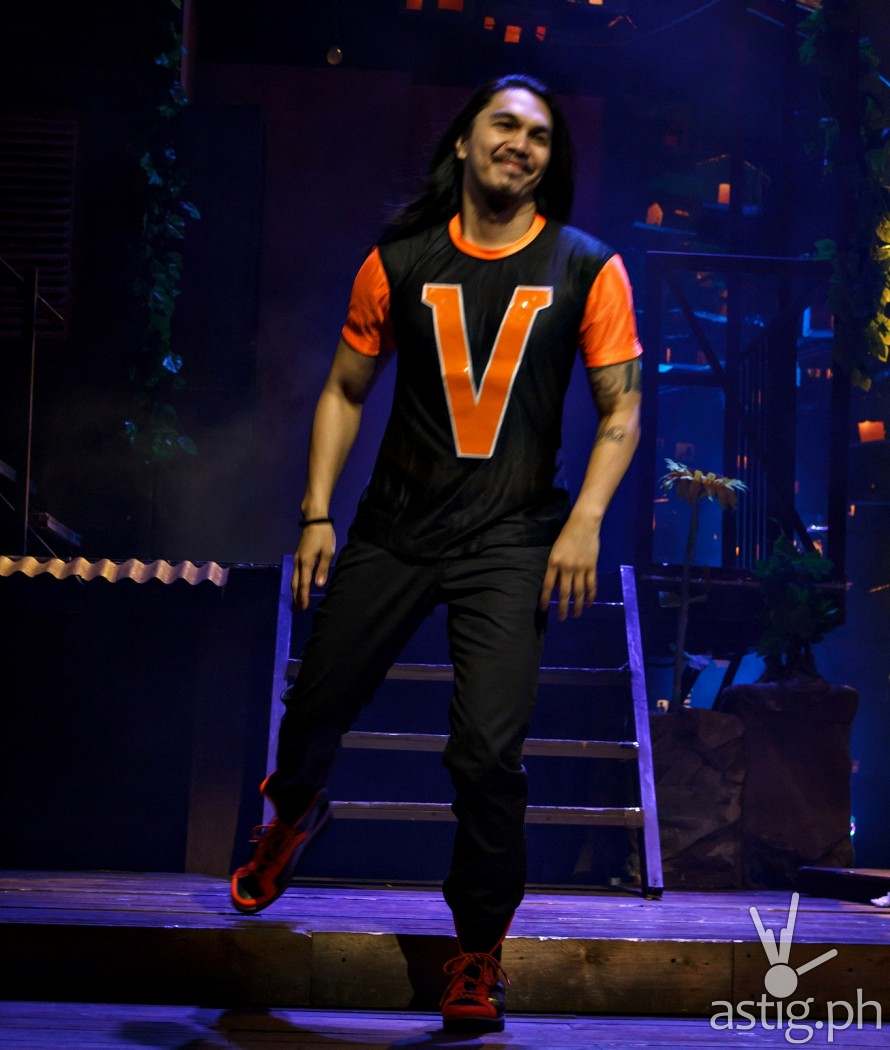 Benj Manalo as Tolits