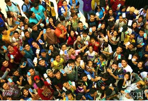 The first Pokemon GO lure party in the Philippines held at the SM Mall of Asia