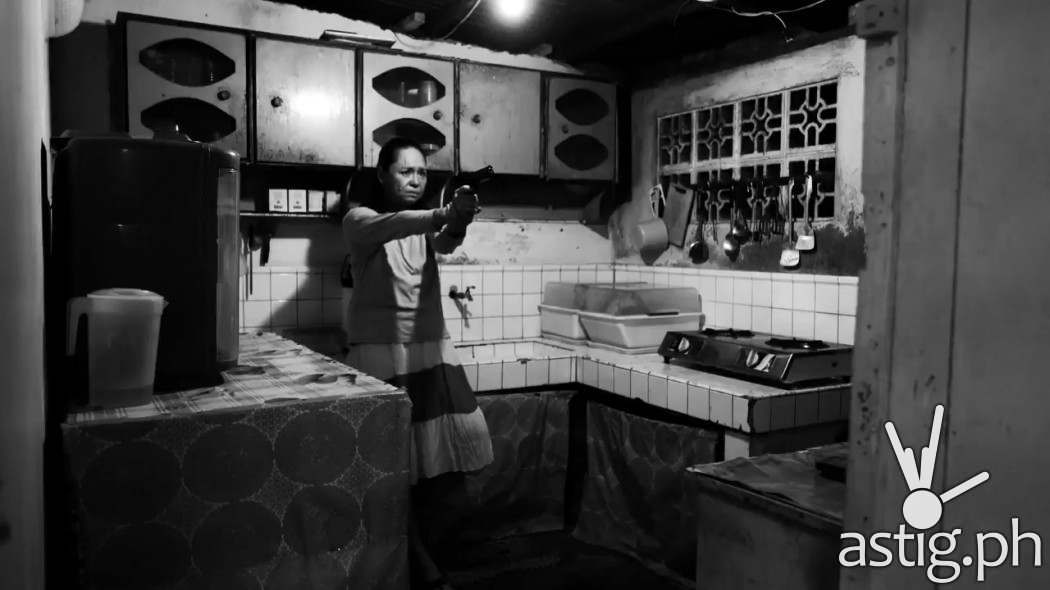 Ang Babaeng Humayo frame capture