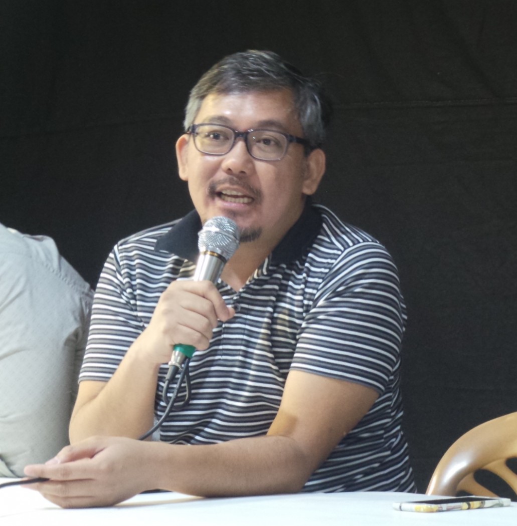 Director Tuxqs Rutaquio