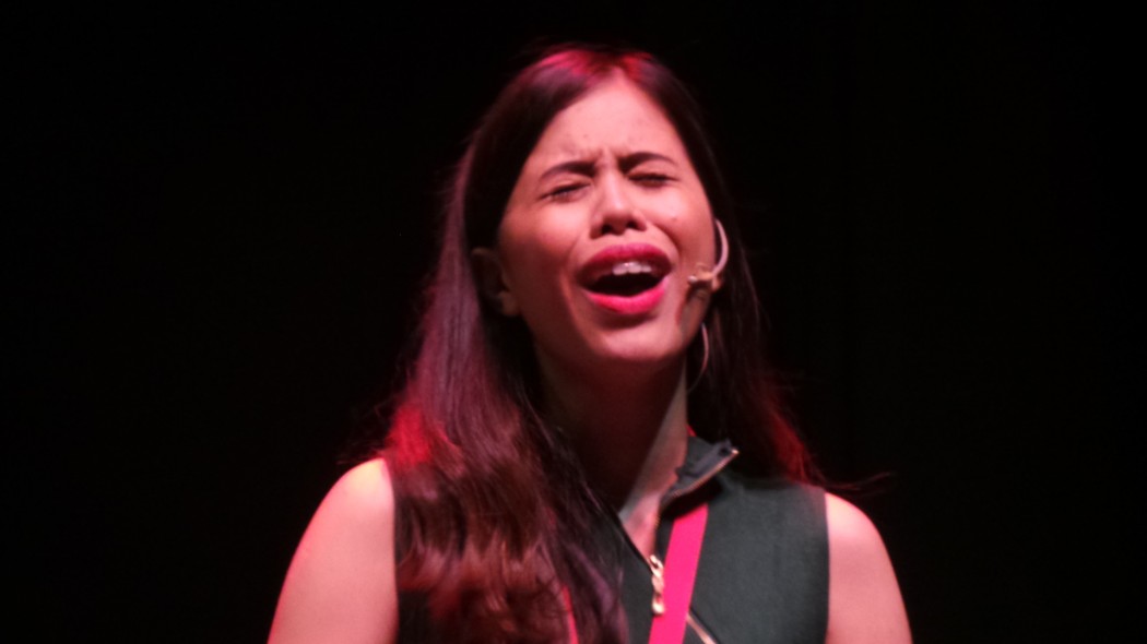 Kahit  Coaching Pagtingin by Abe Herma