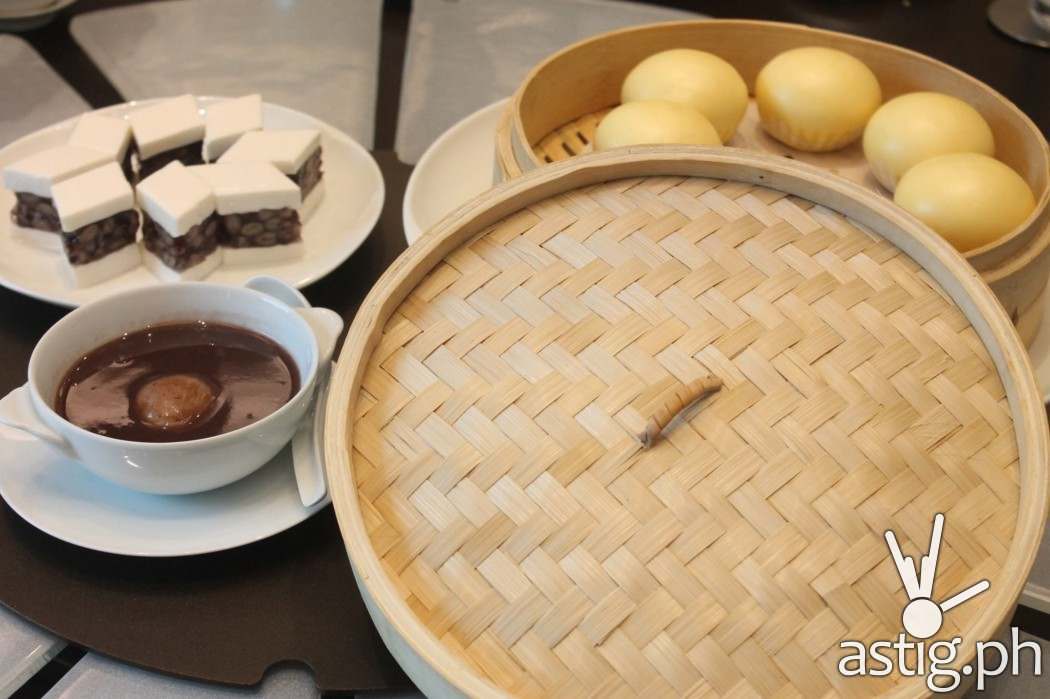 Desserts (L-R) Coconut pudding, Sweeted Red Bean with dumpling, and Custard Bun with Egg Yolk - Man Ho Chinese restaurant
