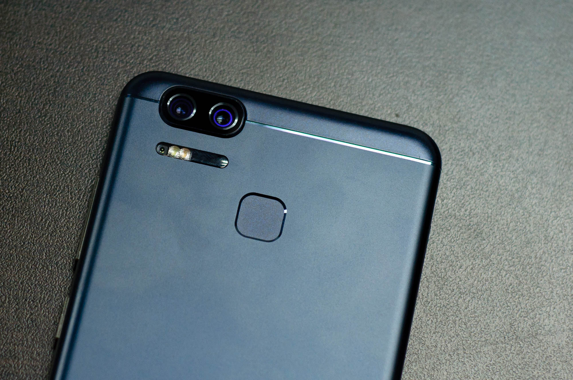 ASUS Zenfone 3 Zoom