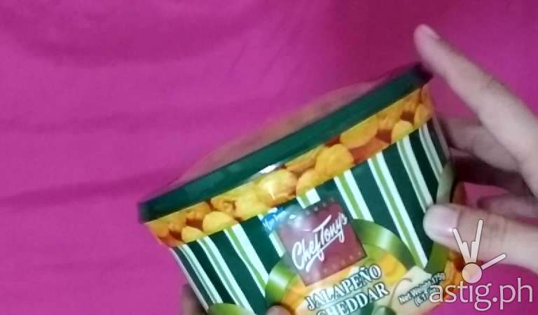 How to open a bucket of Chef Tony’s popcorn [video]