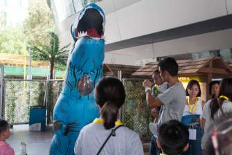 Dinosaur mascot - Dinosaurs Around The World exhibit - Mind Museum BGC