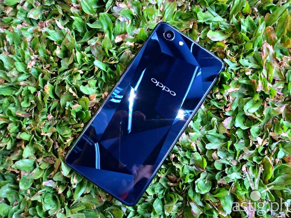 OPPO F7 Youth Diamond Black - back