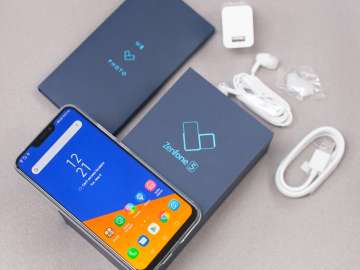 ASUS Zenfone 5 unboxed