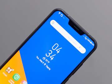 Zenfone 5 front - notch, selfie camera