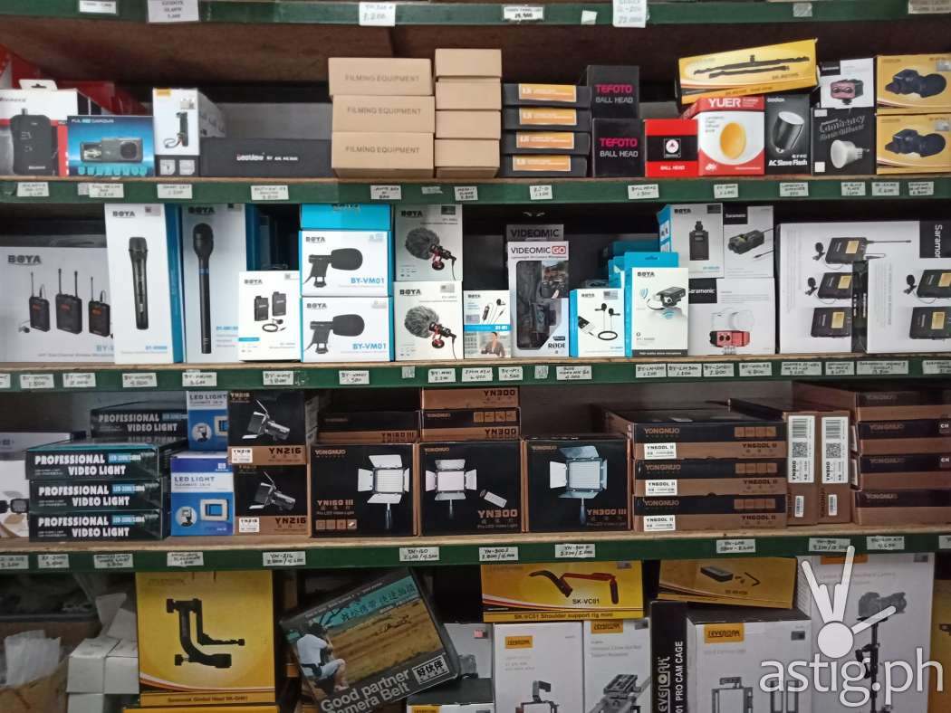 Indoors natural light sample photo - OPPO F7 Youth