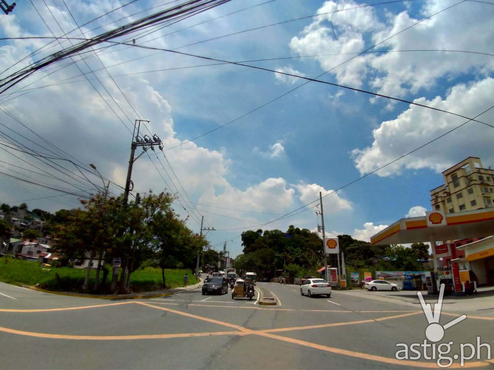 Zenfone 5 rear camera wide daytime HDR