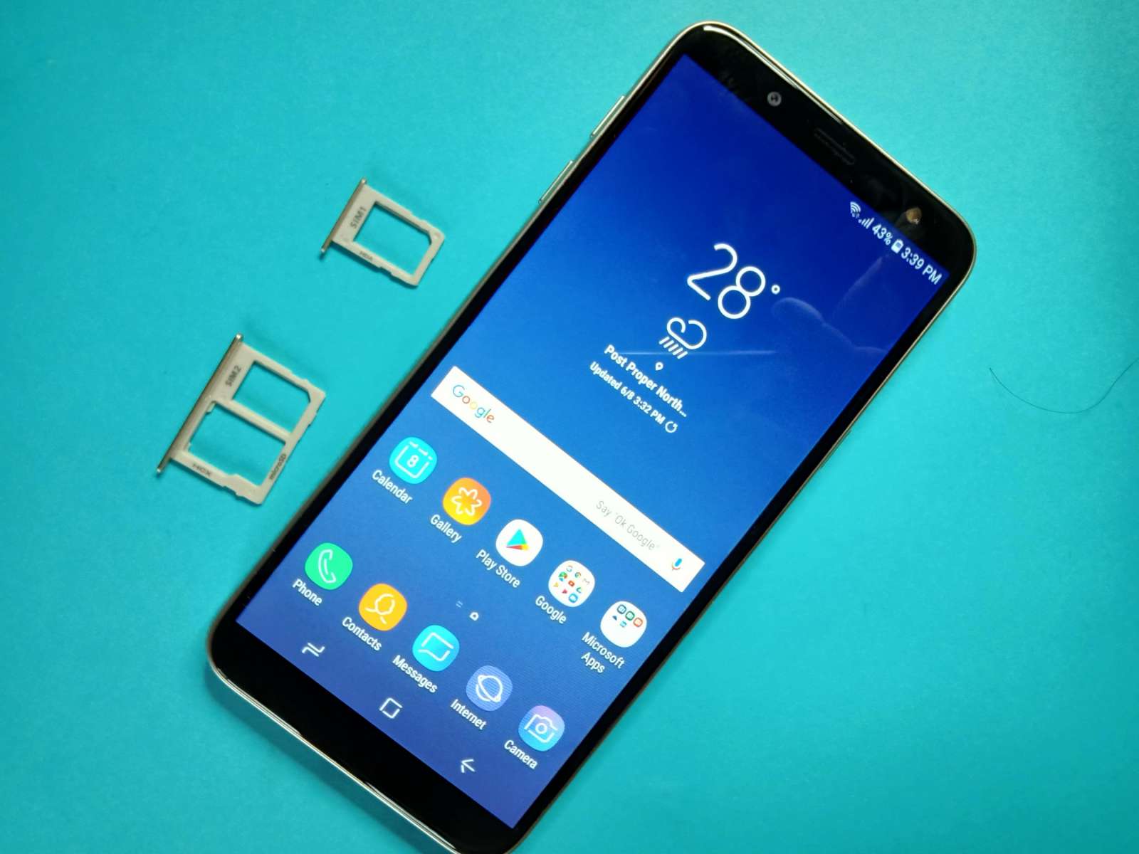 dual SIM tray - Samsung Galaxy J6
