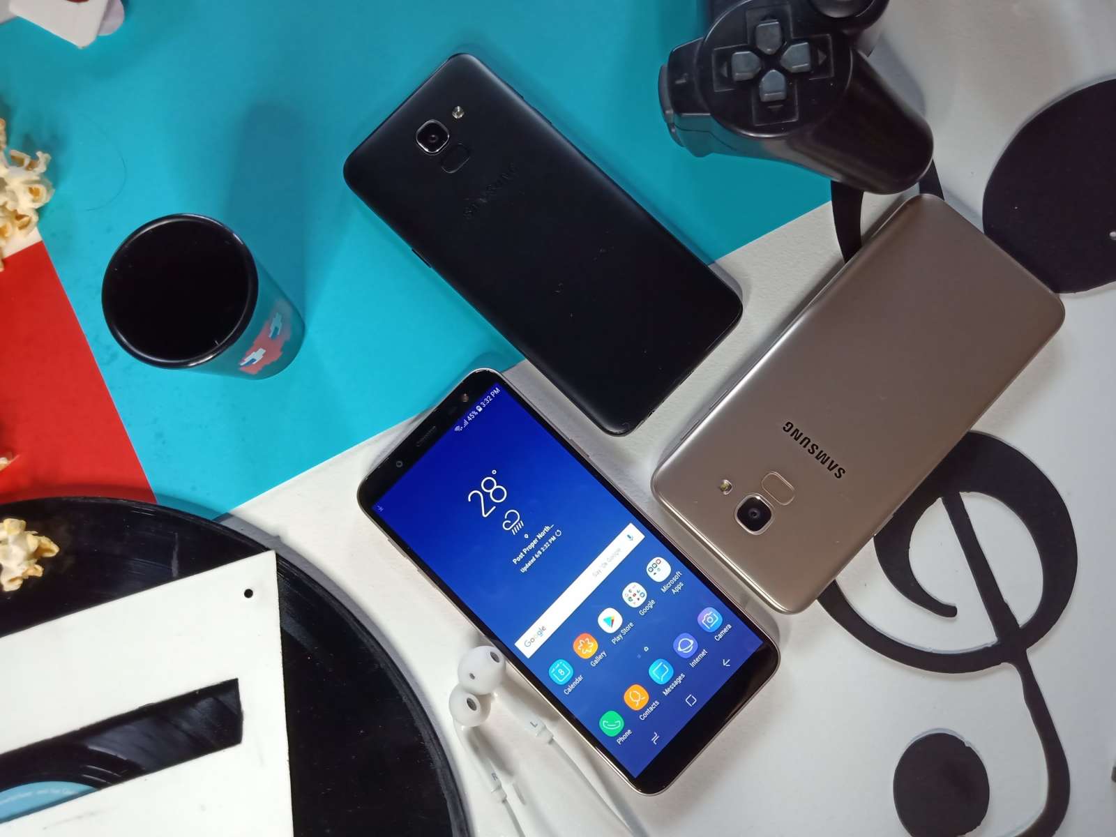 Samsung Galaxy J6 Black and Gold