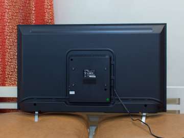 Avision Smart TV 40FL801 - Back