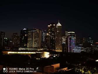 Huawei Mate 20 Pro sample photo - cityscape night mode 1x zoom