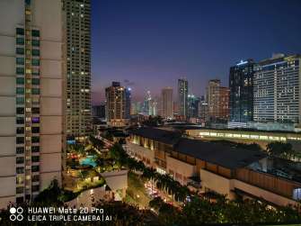 Huawei Mate 20 Pro sample photo - cityscape night mode ultrawide