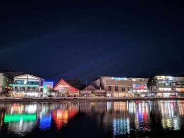 Night shot - Boracay Philippines re-opening smartphone photo taken on an ASUS ZenFone 5 by Den Uy of TechKuya