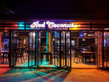 Night Shot HDR Boracay Philippines re-opening smartphone photo - ASUS ZenFone 5 by Den Uy of TechKuya