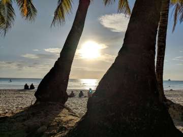 Boracay Philippines re-opening smartphone photo taken on an ASUS ZenFone 5 by Den Uy of TechKuya