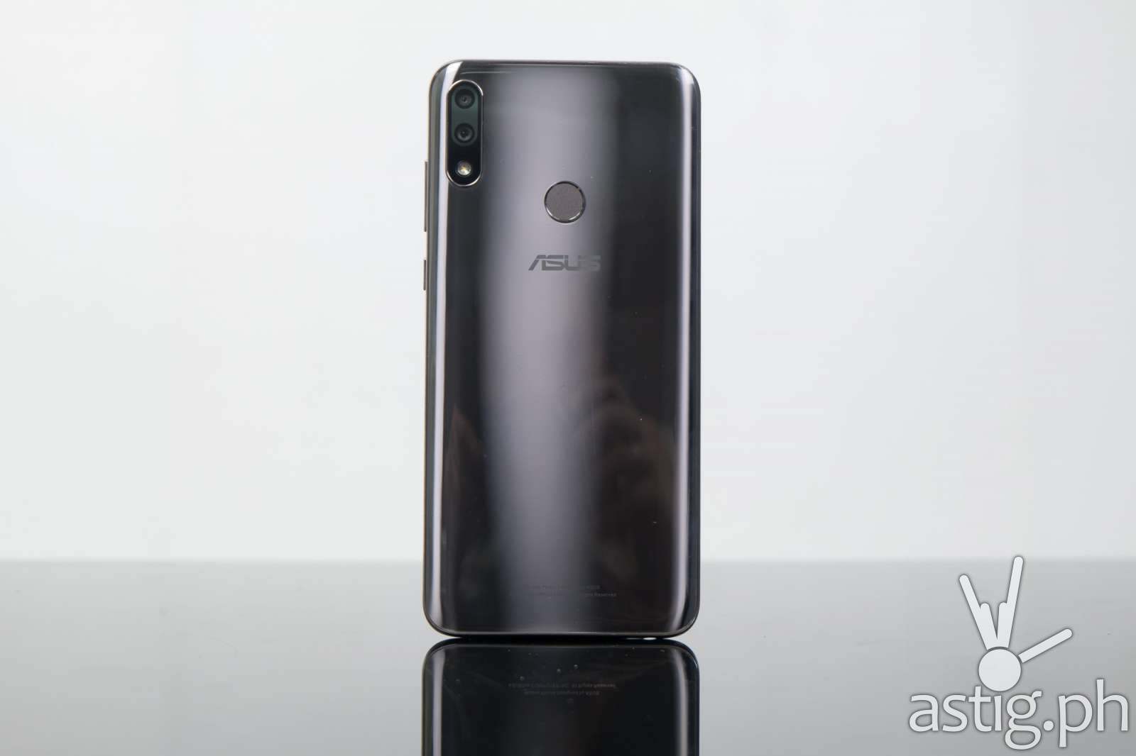 ASUS ZenFone Max Pro M2 (Philippines) silver standing