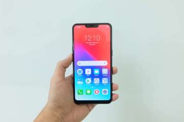 Front hand-held - Realme C1 Philippines