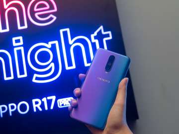 OPPO R17 Pro Seize The Night