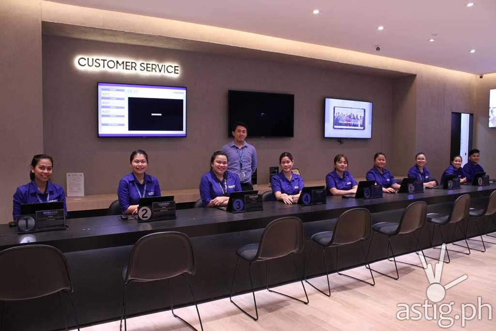 Customer Service - Samsung flagship store Manila Philippines