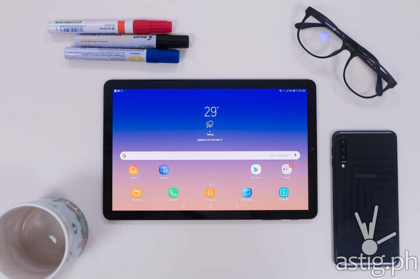 Flatlay - Samsung Galaxy Tab S4 (Philippines)