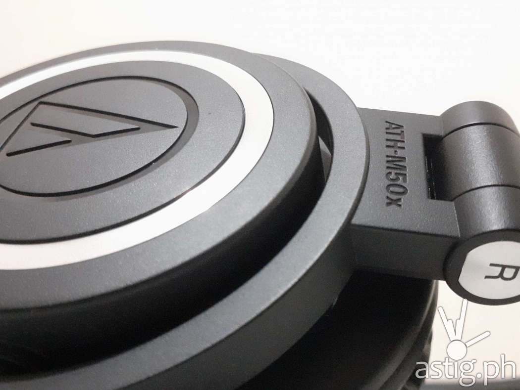 Indoor sample photo (macro) - Samsung Galaxy M20