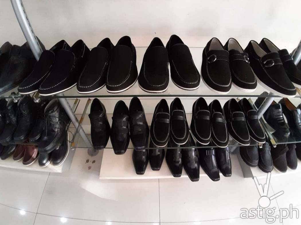 Indoor sample photo (ultra-wide) - Samsung Galaxy M20