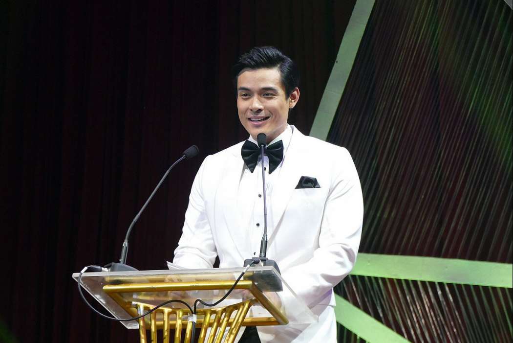 FAMAS Gabi ng Parangal host Xian Lim