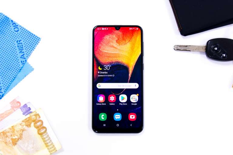 Front flatlay - Samsung Galaxy A50 (Philippines)