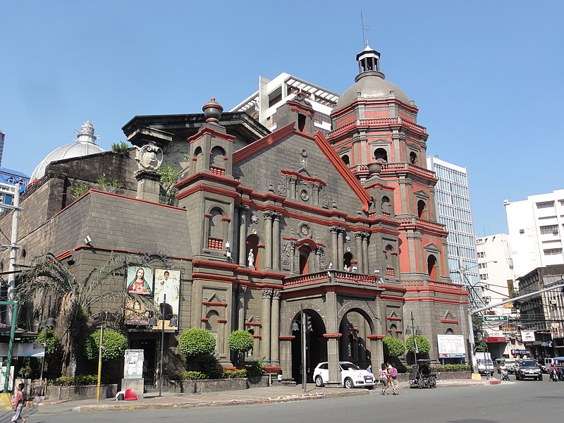 Binondo Church (Photo by Patrick Roque on Wikimedia Commons)