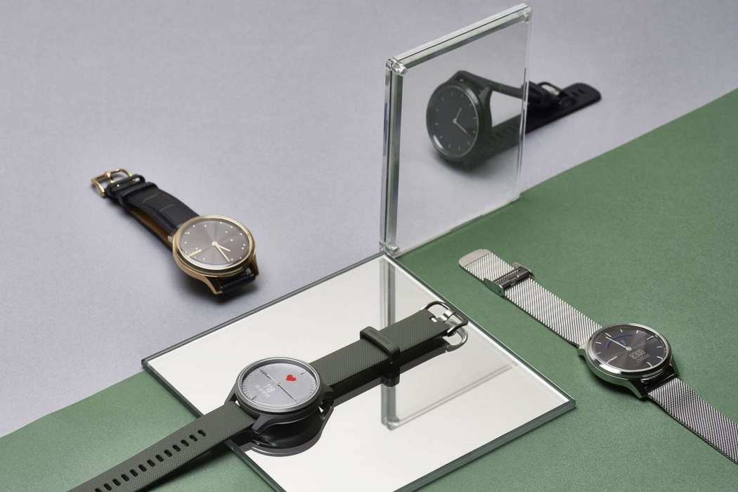 Garmin vivomove 3 and vivomove Luxe series