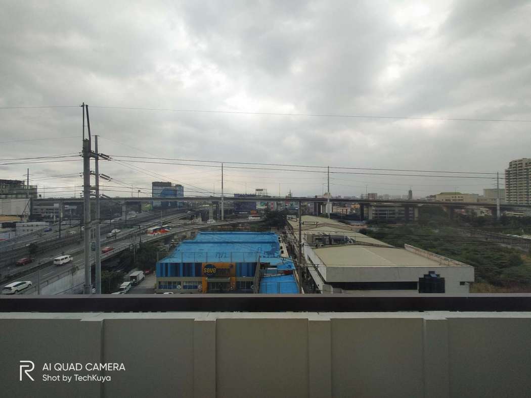 Natural lighting (ultra wide angle) - Realme 5i