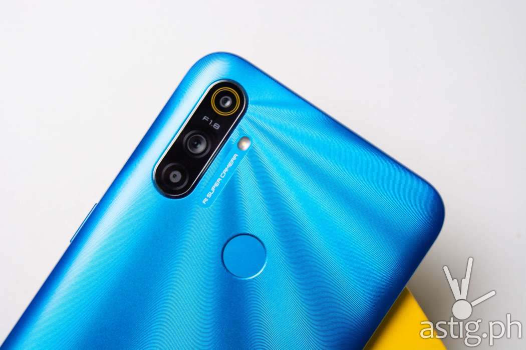 Triple rear camera - Realme C3 Philippines