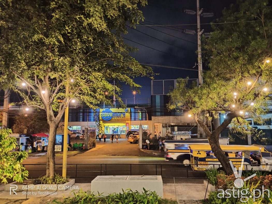 City night mode wide sample photo - Realme 6 (Philippines)